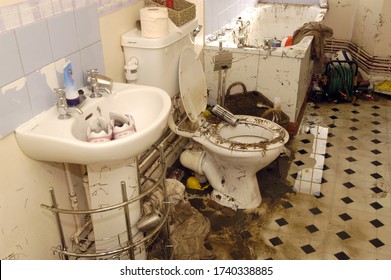 Flood Bathroom Images Stock Photos Vectors Shutterstock