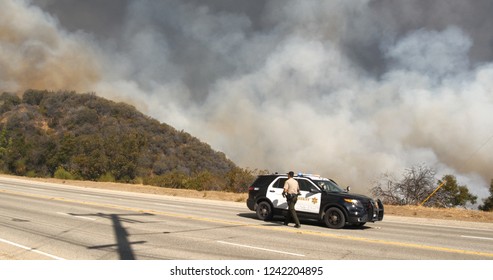 Sheriff Department Attend To Woolsey Fire Cloud Malibu Off Kanan Road Disaster 