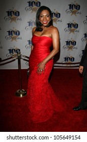 Sheryl Lee Ralph  At The 19th Annual Night Of 100 Stars Gala. Beverly Hills Hotel, Beverly Hills, CA. 02-22-09