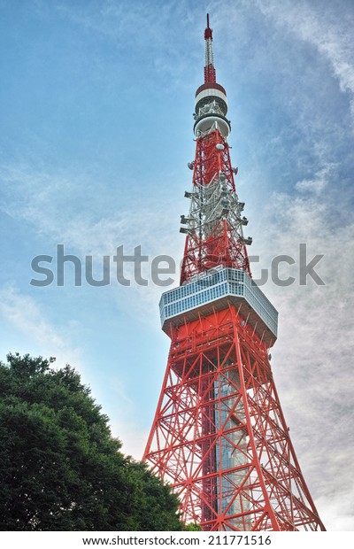 SHIBAKOEN,\
TOKYO - AUGUST 15, 2014: Tokyo Tower is the landmark and symbol of\
Tokyo. Constructed in 1958. Height: 332.6\
m