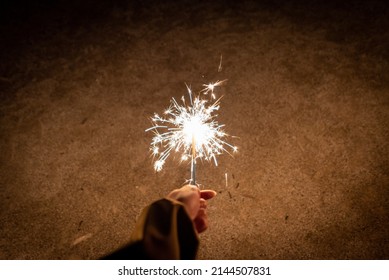 592 Handheld fireworks Images, Stock Photos & Vectors | Shutterstock