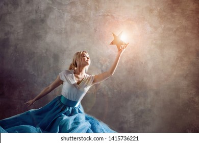 Girl Reaching For Star Images Stock Photos Vectors Shutterstock