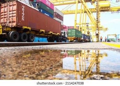 ship carrying containers to be exported via the Tanjung Emas Port, Semarang, Central Java, Indonesia, November 18, 2021.
