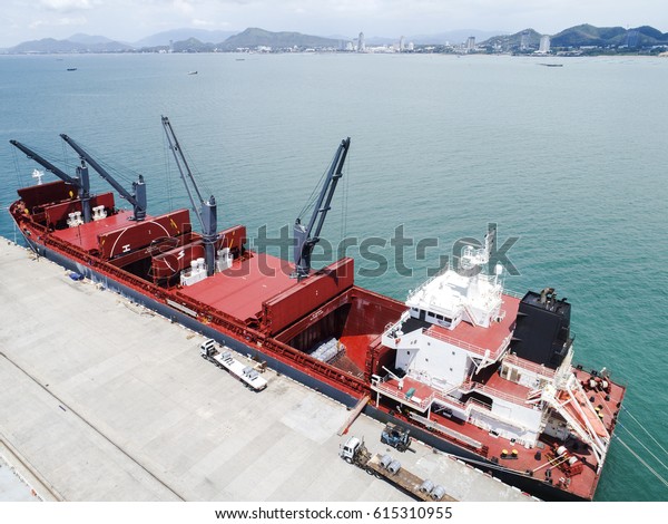 Ship Operation Loading Discharging Alongside Jetty Stock Photo ...