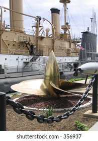Ship propeller