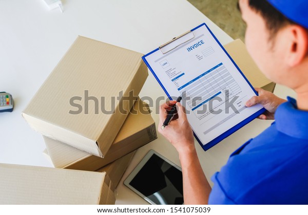 calculating ups shipping cost