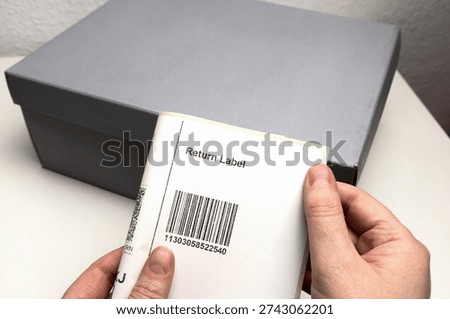 Shipping return label document for online order refund