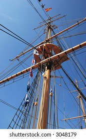 Ship's Mast - HMS Gannet