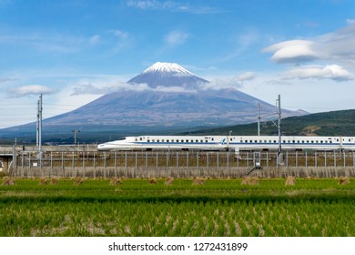 Shizuokajapannovember 162018 Shinkansen Mountain Fuji Background Stock ...