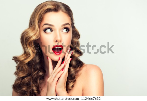 600646 Pleasure Women 图片、库存照片和矢量图 Shutterstock 