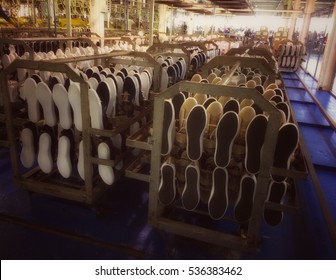 Shoe Making Process In Footwear Factory