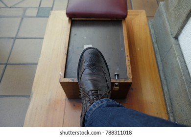 Shoe Shine Chair