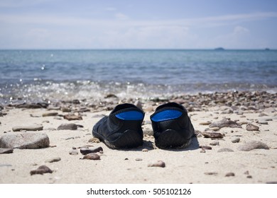 shoes for swimming in the ocean