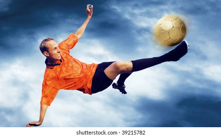 Shoot Football Player On Sky Clouds Stock Photo 41793574 | Shutterstock