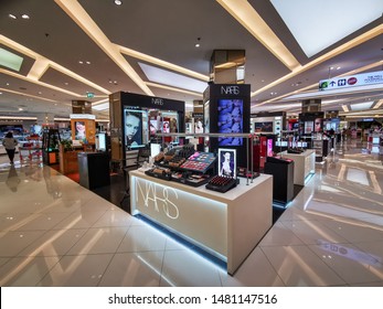 110 Nars cosmetics Images, Stock Photos & Vectors | Shutterstock