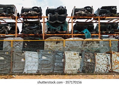 Shop Selling Used 2nd Hand Car Spare Part.