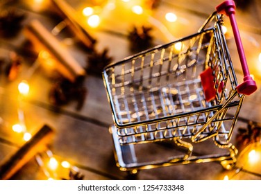 27,946 Shopping cart christmas gifts Images, Stock Photos & Vectors ...