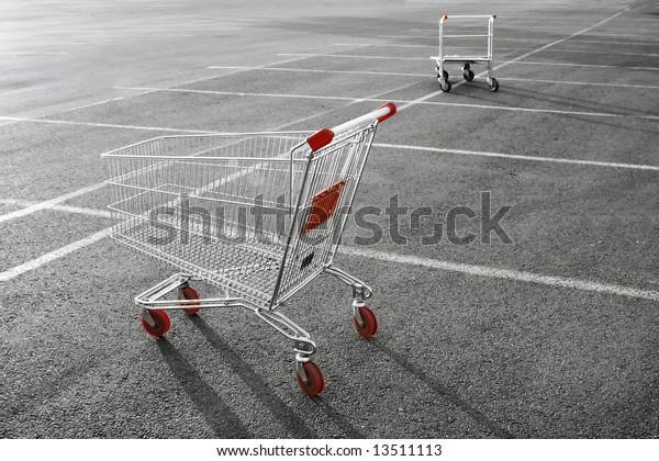 Shopping cart in a store\
parking lot