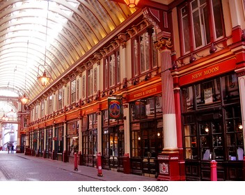 Shopping Street In London