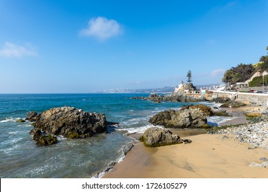 Shoreline in Viña del Mar, Chile - Shutterstock ID 1726105279
