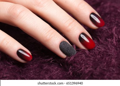 Shot beautiful manicure and gradient female fingers  Nails design  Close  up  Picture taken in the studio