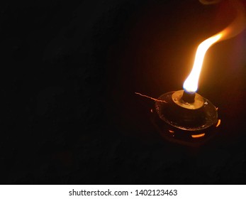 146 Black white pelita lights Images, Stock Photos & Vectors | Shutterstock