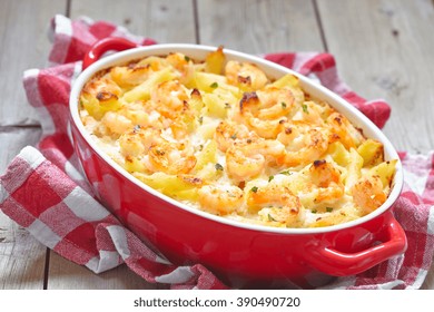 Shrimp Alfredo Penne Pasta Bake