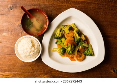 Shrimp and broccoli with rice and miso soup