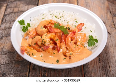 Shrimp With Curry And Coconut Sauce