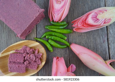 Shrimp paste (Belacan). Shrimp paste are the main ingredients to make a splice, is also often used as a flavoring ingredient in Asian cuisine, especially Malaysia and Indonesia.