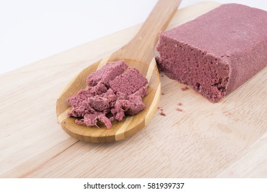 Shrimp paste (Belacan). Shrimp paste are the main ingredients to make a splice, is also often used as a flavoring ingredient in Asian cuisine, especially Malaysia and Indonesia.