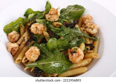 Shrimp Penne Pasta With Various Greens