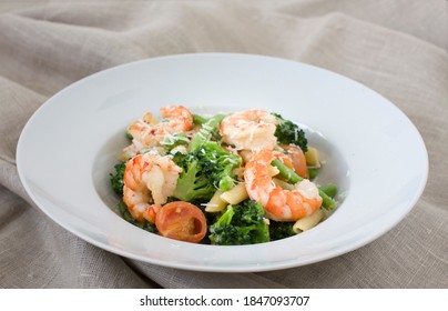 Shrimp Primavera With Penne And Broccoli