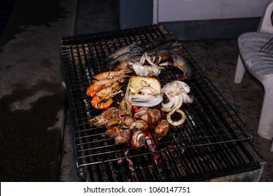 Shrimp, Squid and Shellfish Seafood cooking