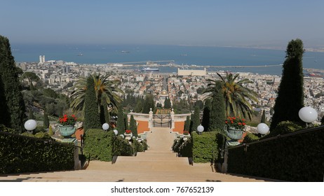 Shrine Of The Báb And Bahá'í Gardens In Haifa, Israel