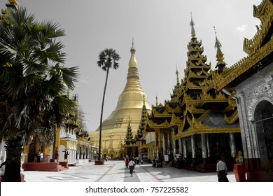 Shwedagon Pagoda Yagon