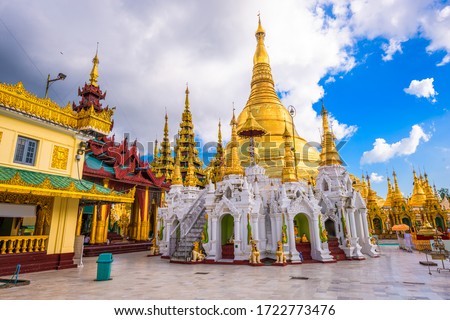 Shwedagon Pagoda in Yangon, Myanmar.