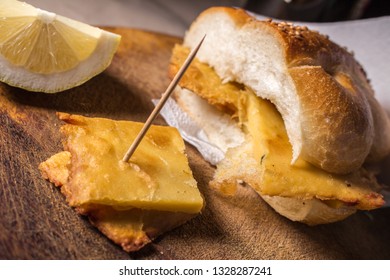 Sicilian Street Food, Sandwich With Chickpea Pancakes Called 