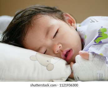 Sick Asian Baby Girl, 15 Months Old, Falling Asleep And Breathing Through Her Mouth As She Has A Nasal Congestion, Could Not Breath Through Her Nose
