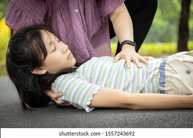 33,652 Fainting Images, Stock Photos & Vectors | Shutterstock