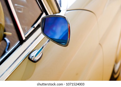 retro car mirrors