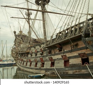 Side of the reconstruction of an old galeon