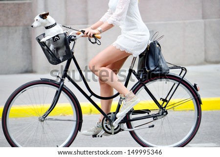 Side shot of woman on bike