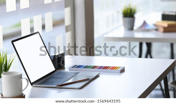 Side View Office Table Laptop Isolated Stock Photo 1569643195 ...