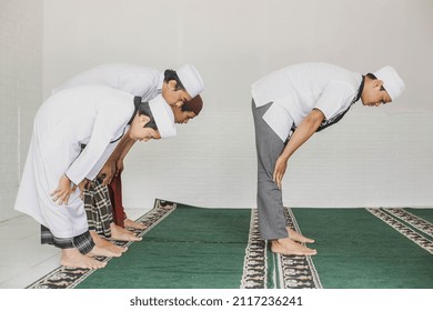 4,057 Bowing prayer Images, Stock Photos & Vectors | Shutterstock