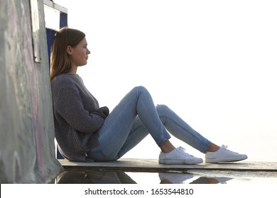 31,729 Woman Thinking Profile Images, Stock Photos & Vectors | Shutterstock