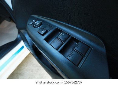 1,098 imágenes de Right side mirror - Imágenes, fotos y vectores de ...