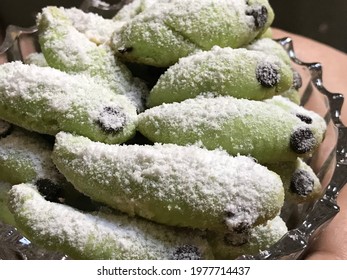 Sidoarjo, East Java, Indonesia - 10th May 2020: Covid-19 Pandemic Isolated Everyone In House, To Kill The Time And Stay Productive Make Some Cookies With The Beautiful Result.