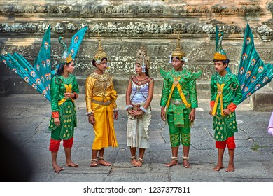 SIEM REAP, CAMBODIA - 13 December 2014: Cambodians Apsara dancers in Angkor Wat, Apsara Dance is the ancient classical dance form of Cambodia,Cambodia UNESCO World Heritage Site