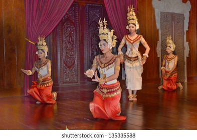 159 Royal ballet of cambodia Images, Stock Photos & Vectors | Shutterstock